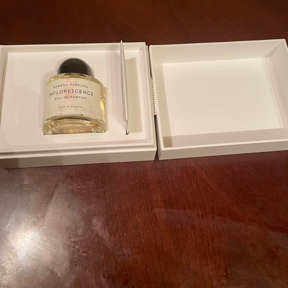 Byredo Parfumes “Inflorescence” Eau De Parfum 50 ml - Picture 7 of 12
